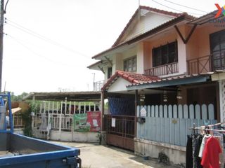 For sale 3 bed townhouse in Thanyaburi, Pathum Thani