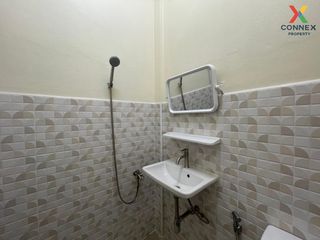 For sale 3 bed townhouse in Mueang Surat Thani, Surat Thani