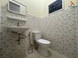 For sale 3 bed townhouse in Mueang Surat Thani, Surat Thani