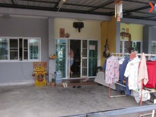 For sale 3 bed townhouse in Phan Thong, Chonburi