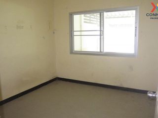 For sale 2 bed townhouse in Pluak Daeng, Rayong