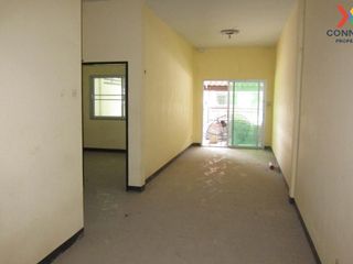 For sale 2 bed townhouse in Pluak Daeng, Rayong