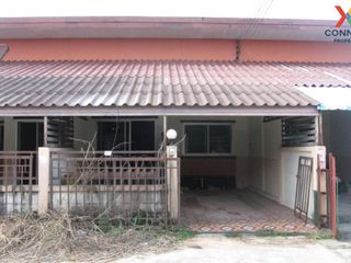 For sale 2 bed townhouse in Pluak Daeng, Rayong
