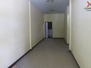For sale 2 bed townhouse in Pluak Daeng, Rayong