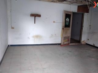 For sale 6 Beds townhouse in Lam Luk Ka, Pathum Thani