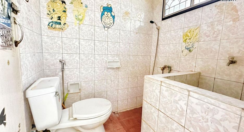For sale 4 Beds townhouse in Mueang Nonthaburi, Nonthaburi