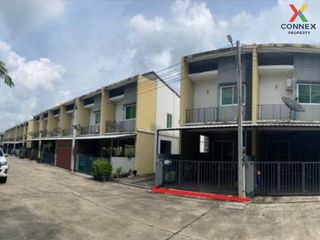 For sale 3 Beds townhouse in Pluak Daeng, Rayong