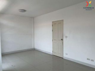 For sale 3 bed townhouse in Phan Thong, Chonburi