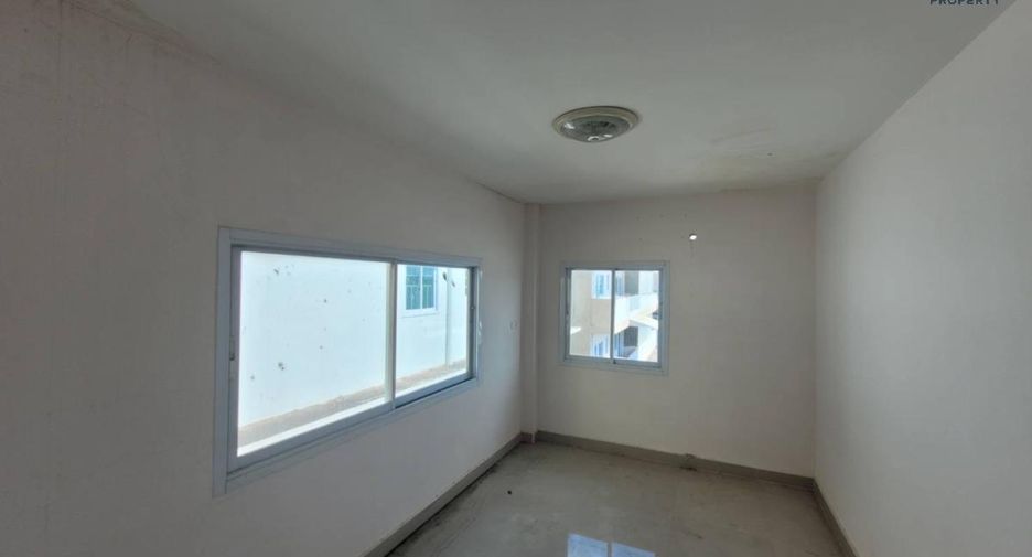 For sale 3 bed retail Space in Mueang Nong Khai, Nong Khai