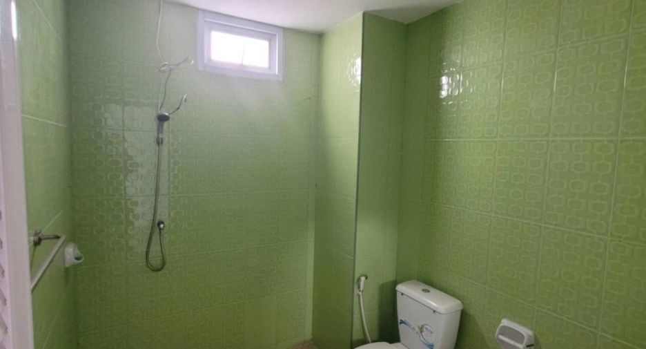 For sale 3 bed retail Space in Mueang Nong Khai, Nong Khai