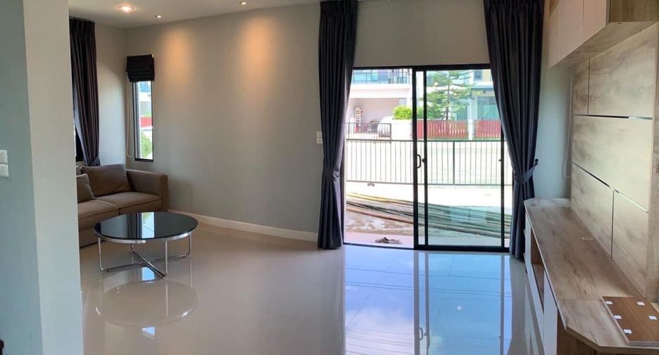 For rent 3 Beds house in Lam Luk Ka, Pathum Thani
