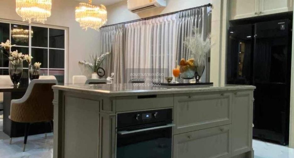 Casa en alquiler de 4 habitaciones en Bang Khen, Bangkok