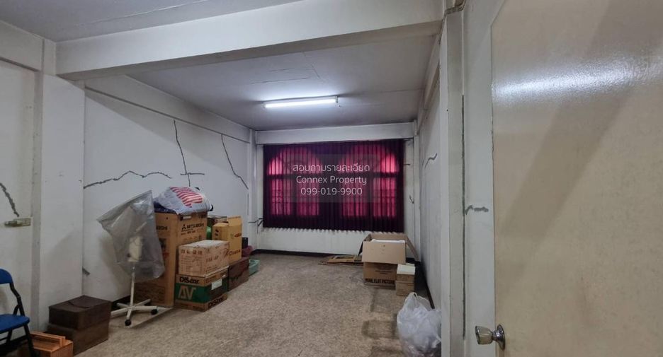 Local comercial en alquiler de 5 habitaciones en Phasi Charoen, Bangkok