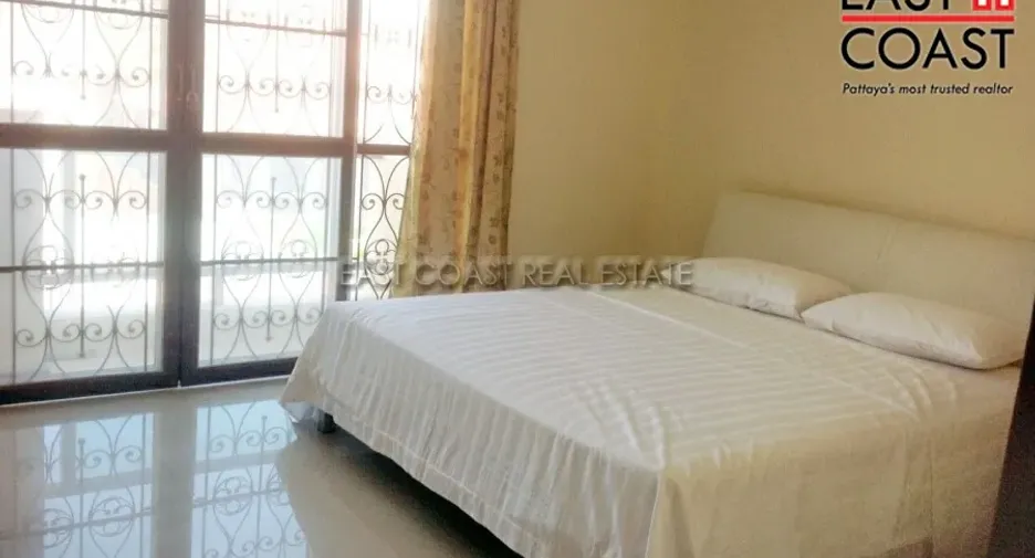 For sale 4 bedrooms house in Bang Lamung, Chonburi