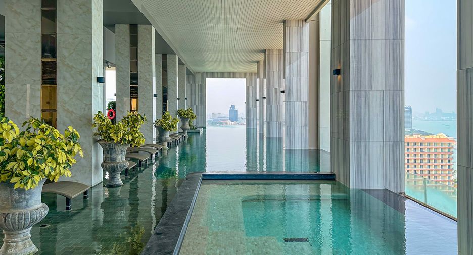 For sale 1 bed condo in Bang Lamung, Chonburi