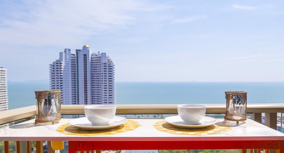 For sale 1 bed condo in Bang Lamung, Chonburi