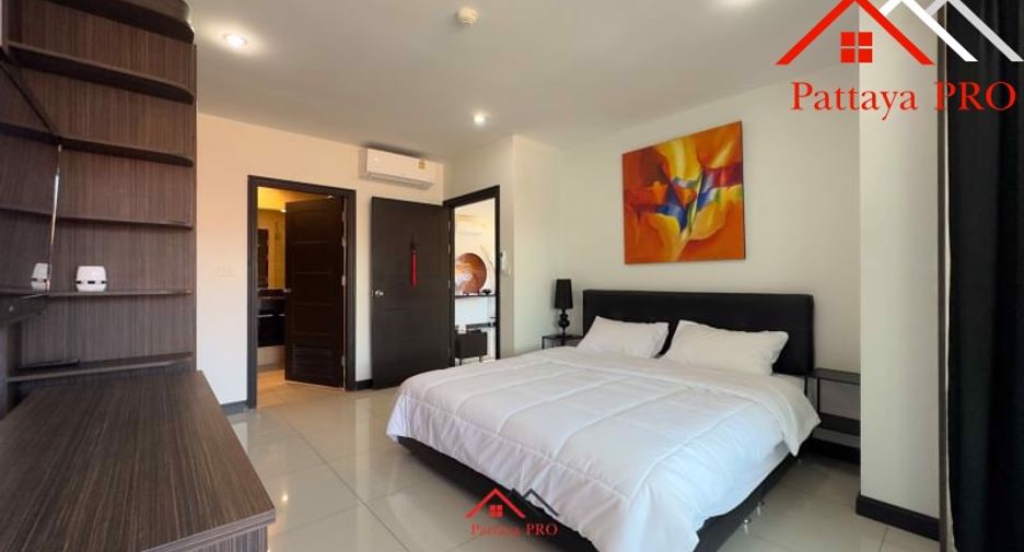 For sale 2 bedrooms condo in Pratumnak, Pattaya