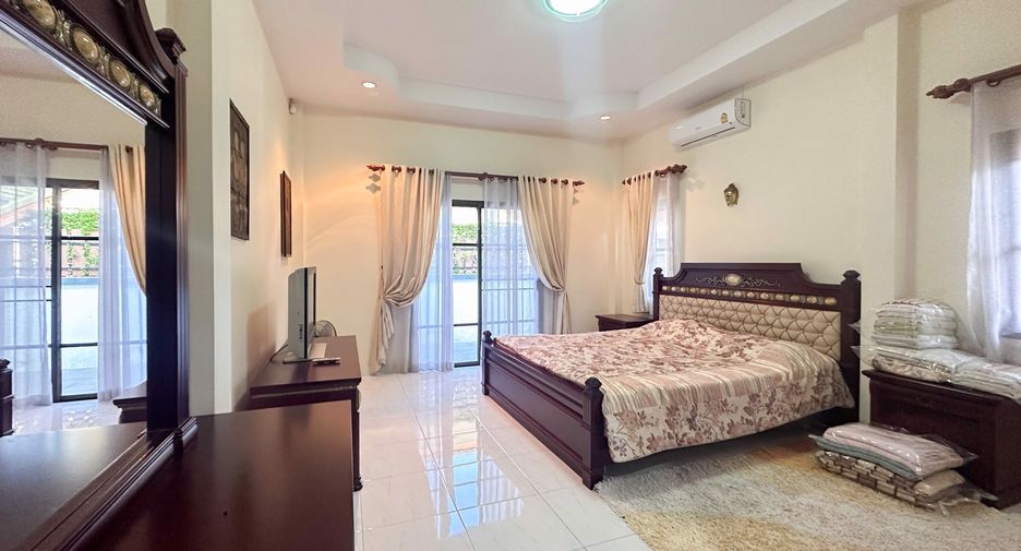 For sale 3 bedrooms house in Bang Lamung, Chonburi