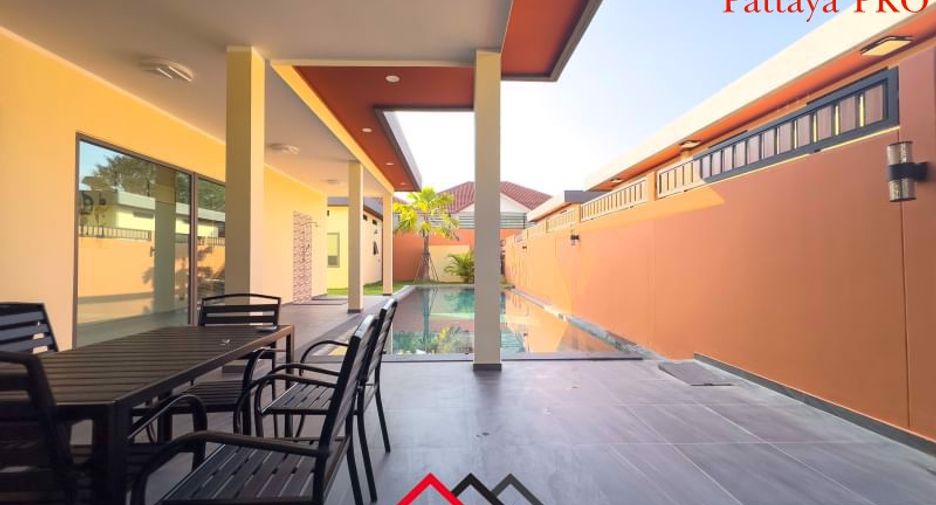 Haus zum Kauf mit 4 Zimmer in Bang Lamung, Chonburi