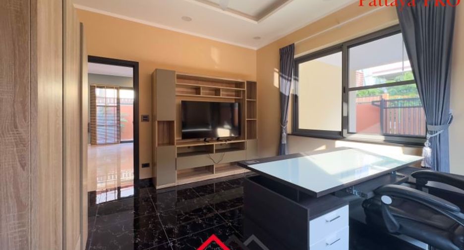 Haus zum Kauf mit 4 Zimmer in Bang Lamung, Chonburi