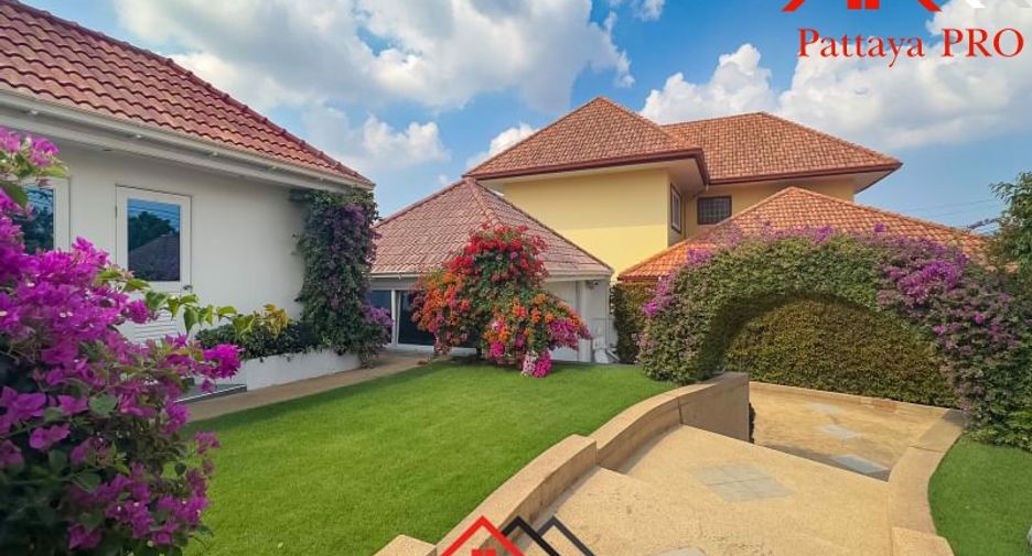Haus zum Kauf mit 4 Zimmer in Bang Lamung, Chonburi