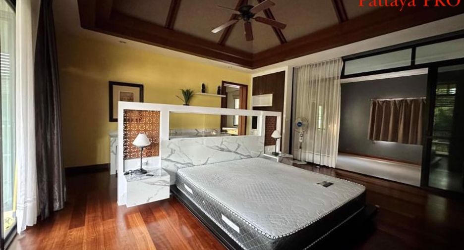 For sale 4 bedrooms house in Bang Lamung, Chonburi