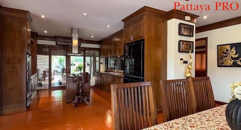 For sale 3 bed house in Bang Lamung, Chonburi