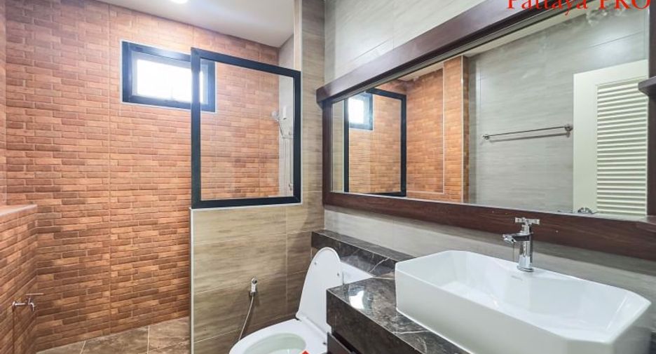 For sale 3 bedrooms house in Bang Lamung, Chonburi