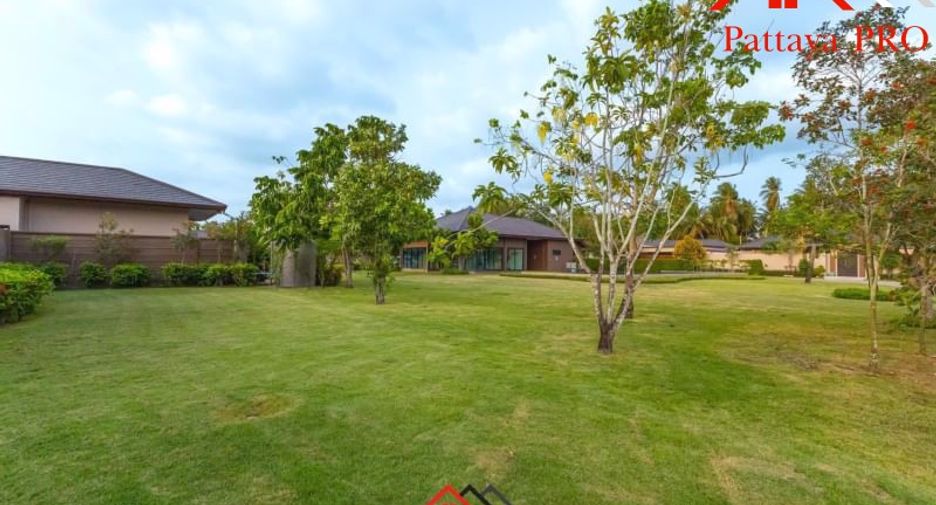 For sale 3 bedrooms house in Bang Lamung, Chonburi