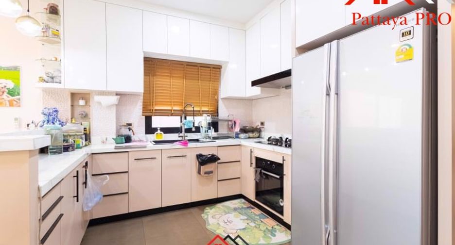 For sale 3 bedrooms house in Bang Lamung, Chonburi