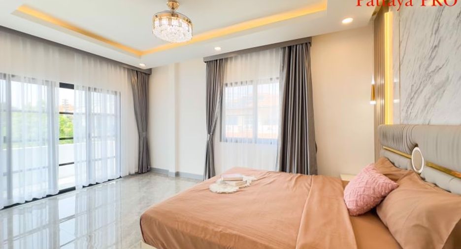 Haus zum Kauf mit 5 Zimmer in Bang Lamung, Chonburi