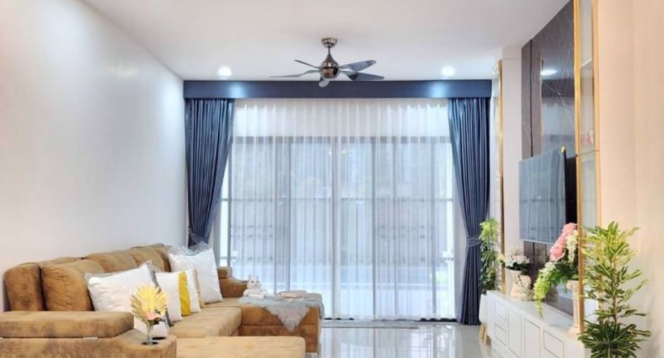For sale 4 bed house in Bang Lamung, Chonburi