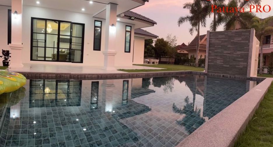 For sale 4 bed house in Bang Lamung, Chonburi