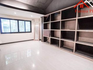 For sale 8 bed house in Bang Lamung, Chonburi