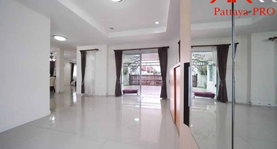 For sale 3 bedrooms house in Bang Lamung, Chonburi