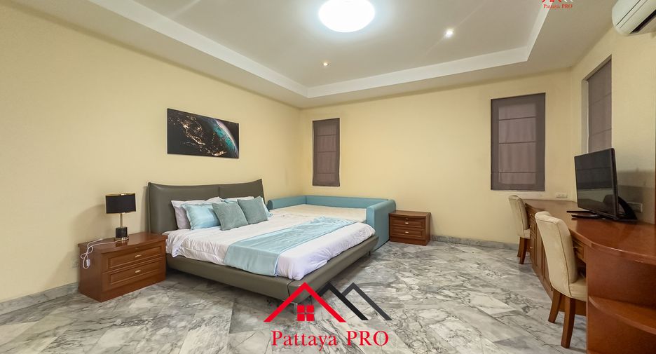 For sale 4 bedrooms condo in Bang Lamung, Chonburi