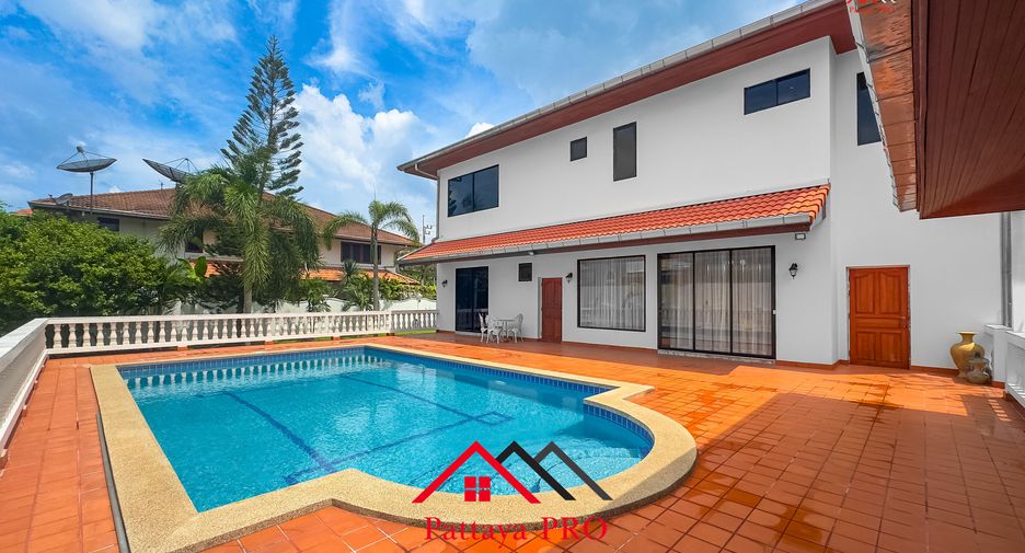 For sale 4 bedrooms condo in Bang Lamung, Chonburi