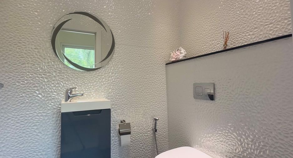 For sale 4 bedrooms house in Bang Lamung, Chonburi