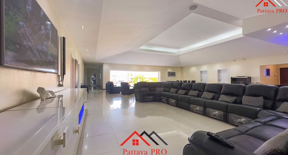 For sale 4 bedrooms house in Bang Lamung, Chonburi