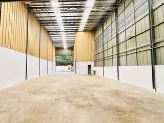 For rent warehouse in Pak Kret, Nonthaburi