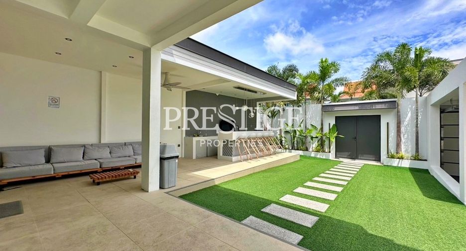 For sale 5 bedrooms house in Bang Lamung, Chonburi