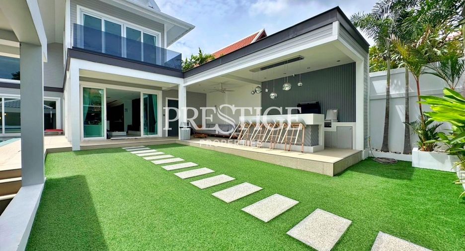 For sale 5 bedrooms house in Bang Lamung, Chonburi