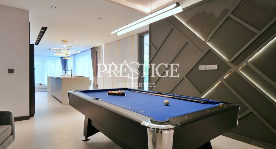 For sale 5 bedrooms house in Bang Lamung, Chonburi