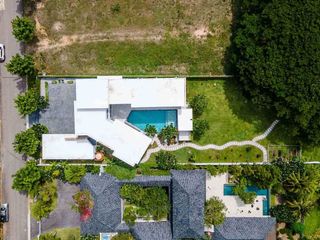 For sale 6 bed villa in Cha Am, Phetchaburi