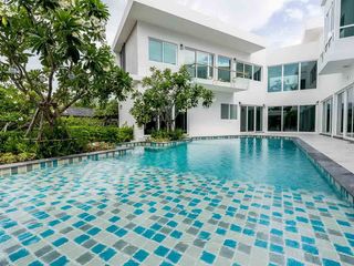 For sale 6 bed villa in Cha Am, Phetchaburi