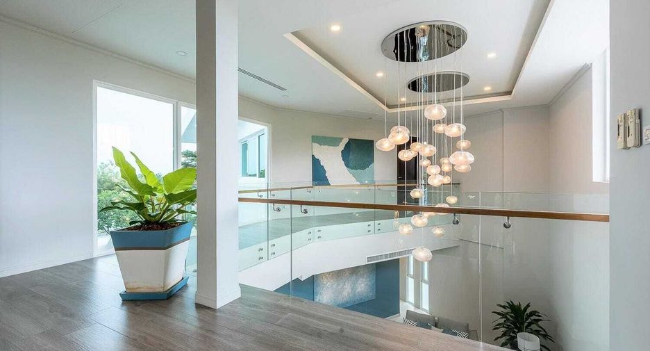 For sale 6 Beds villa in Cha Am, Phetchaburi