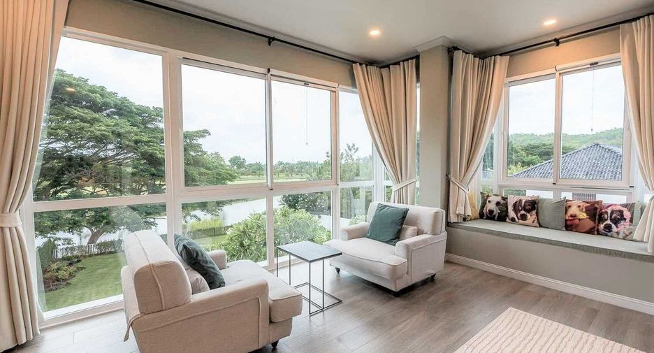 For sale 6 Beds villa in Cha Am, Phetchaburi