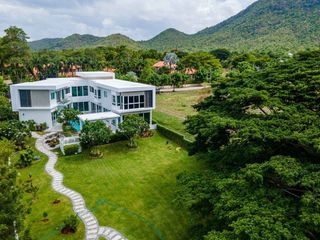 For sale 6 bed villa in Cha Am, Phetchaburi