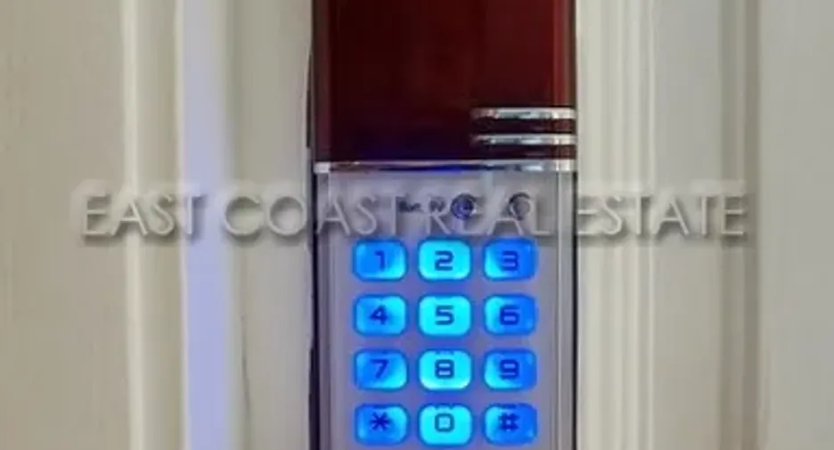 For rent and for sale 1 bed condo in Bang Lamung, Chonburi