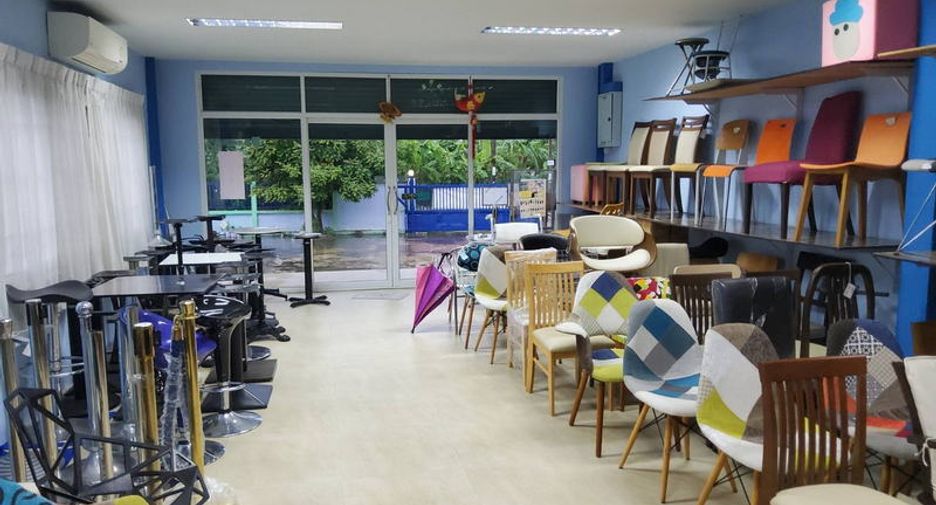For sale warehouse in Mueang Nonthaburi, Nonthaburi